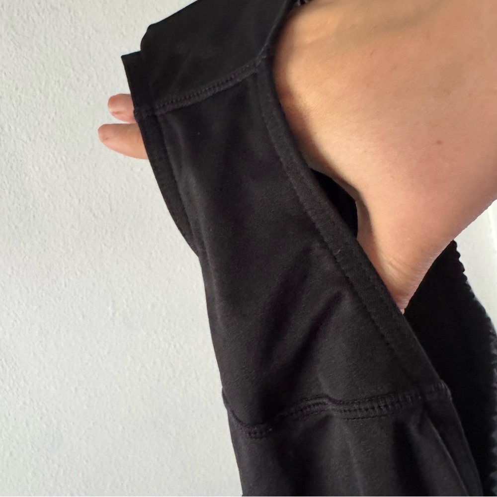 Athleta Black Mesh Racer Run Short Like New Sporty Chic Athleisure Performance - Picture 10 of 16
